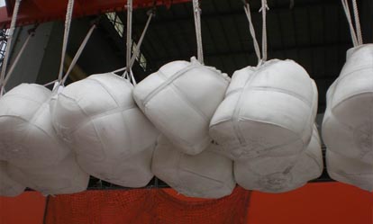 Miniatura: Productos químicos en carga fraccionada
